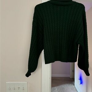 Tahari Hunter Tan/Cream Cable Knit Sweater features a cropped fit & ribbed trim.